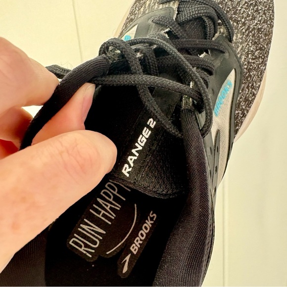 BROOKS Running Range 2 Sneakers Black White Exercise Workout Women’s Size 7.5 - Picture 7 of 8